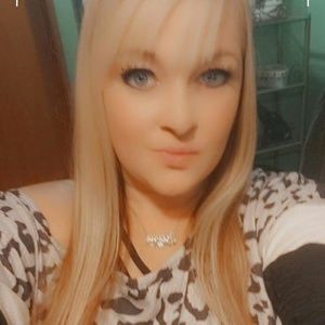 Meet your Posher, Kara